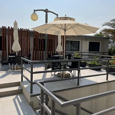 Casas De Luanda Gh-Alvalade Hotel ภายนอก รูปภาพ